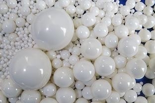 High Alumina Refractory Ceramic Ball High Strength For Metal And Glass
