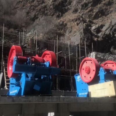 Wear Resistant Durable High Efficiency Energy Saving C Series Jaw Crusher