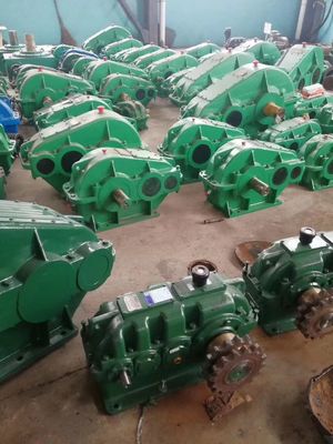 Raymond Mill Gear Reducer Gearbox 1400Rpm Input 280Rpm Output