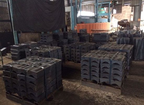 Wear Resistant 17MPA HRA65 ball mill shell liners Longer Service Life
