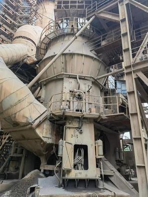 Vertikalspirale Mühle zum Brechen und Schleifen von Metall- und Nichtmetallerz