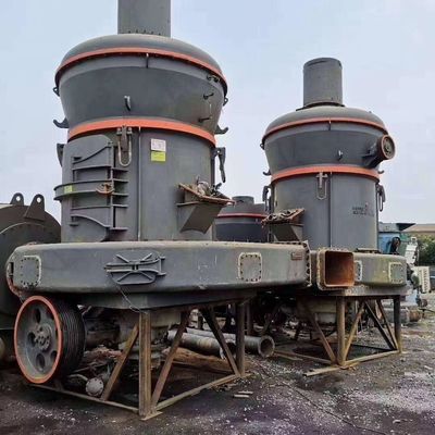 Reibende 3 Mineralmühle der Rollen-1.6TPH Raymond Vertical Mill Ore Grinding