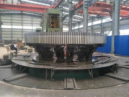 Große werfende Stahlevolventenverzahnung Ring Spur Mill Girth Gear für Bergwerksmaschine